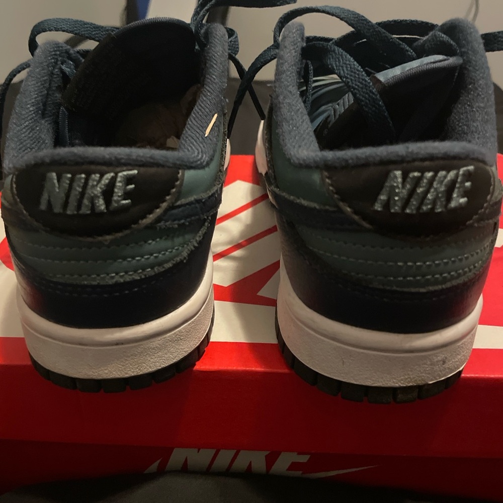 Nike Kids' Dark Blue and White Sneakers